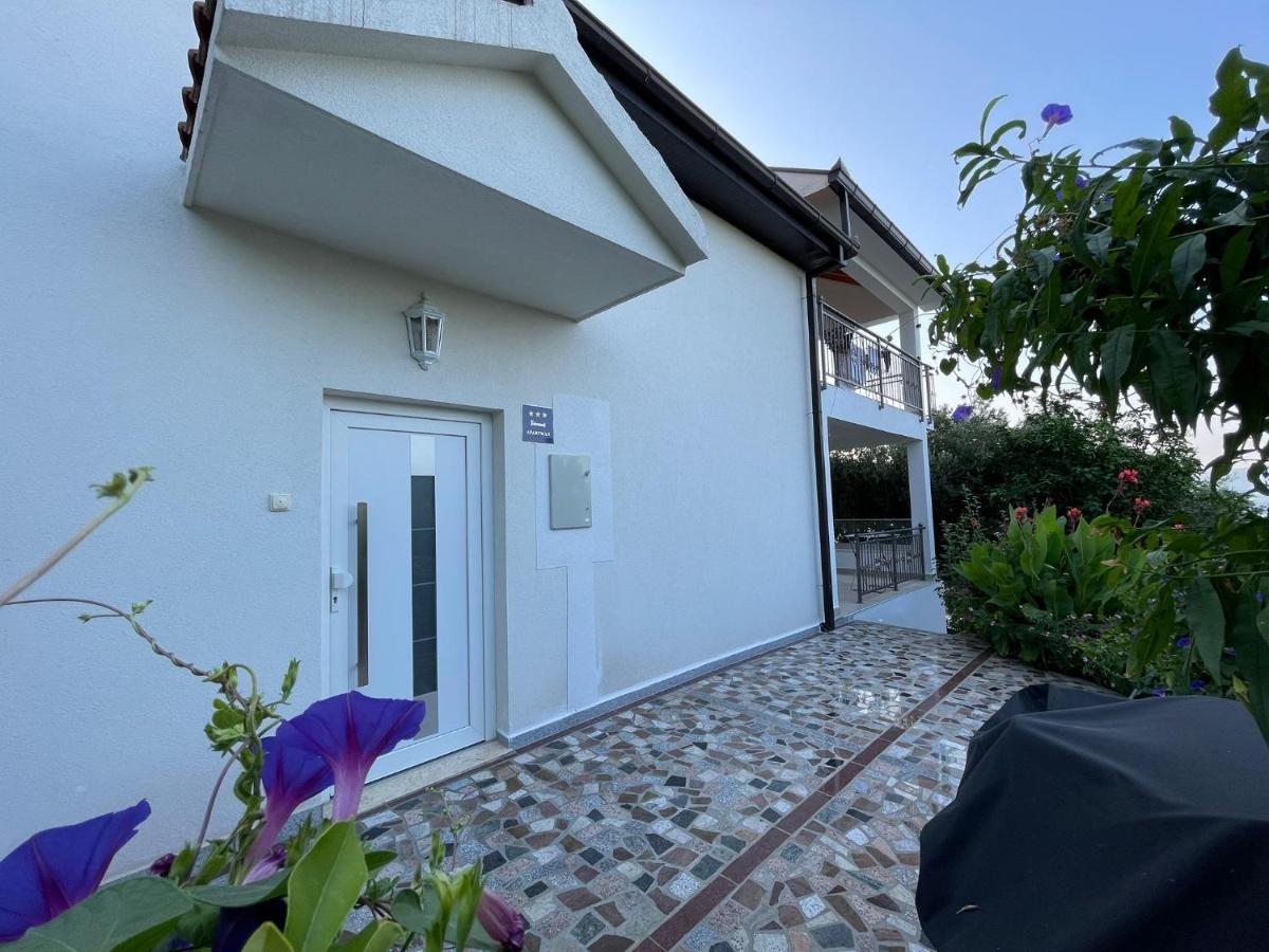 Tole Villa Подаца Экстерьер фото